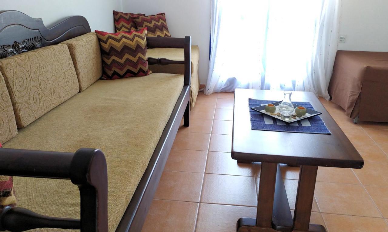 Ioli Apartments Alopronia Bagian luar foto