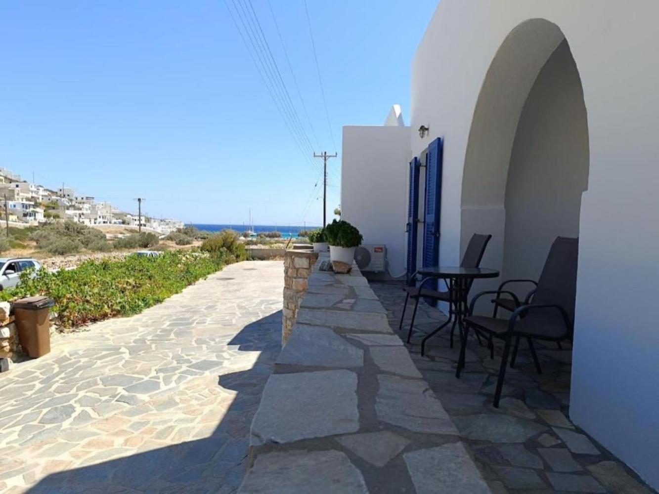 Ioli Apartments Alopronia Bagian luar foto